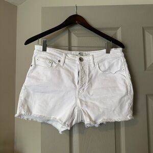 Vineyard Vines White Denim Cutoffs Size 27